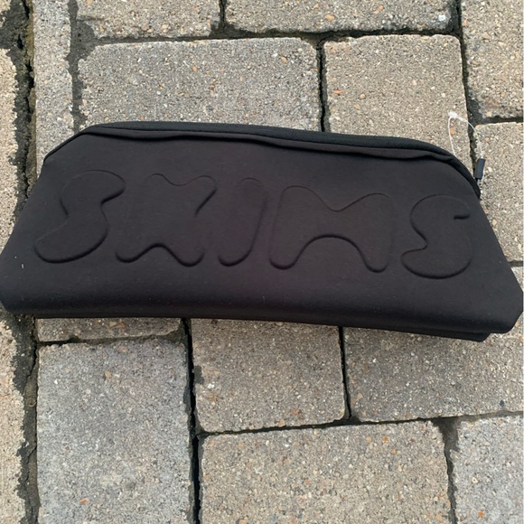 SKIMS Intimates & Sleepwear Skims Waist Trainer Poshmark